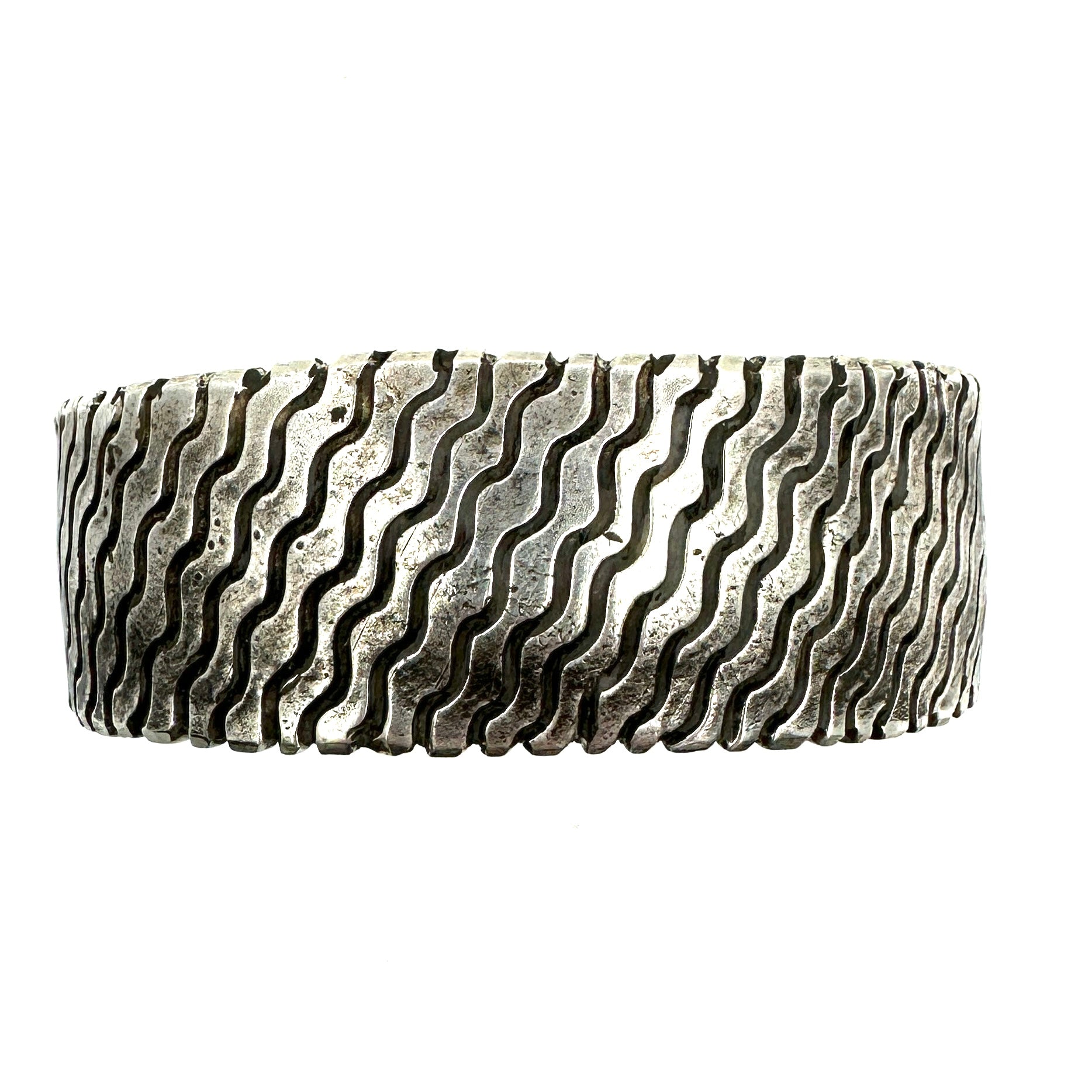 Jock Favour Eye Dazzler Coin Silver Cuff