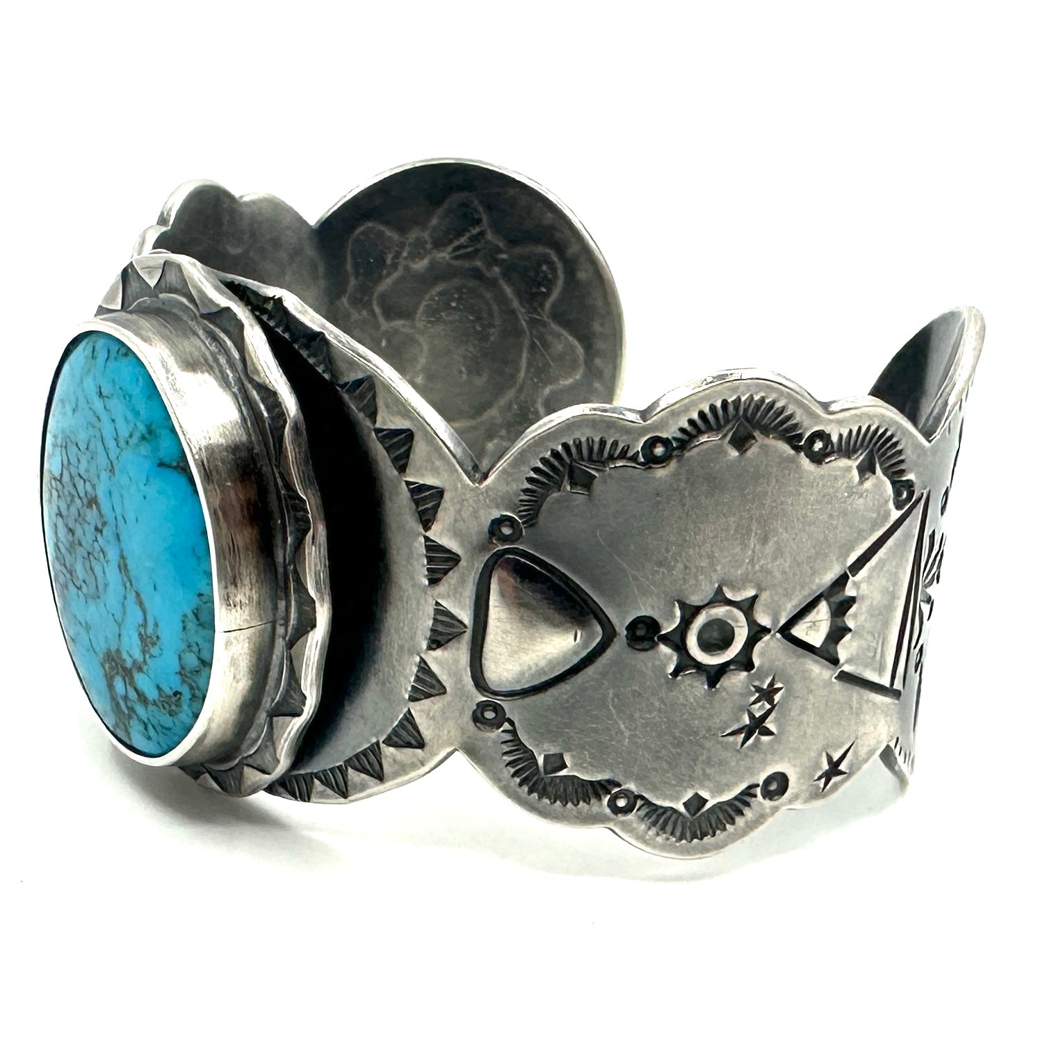 Tracey Belt Sterling Silver Scalloped Cuff with Mexican Turquoise